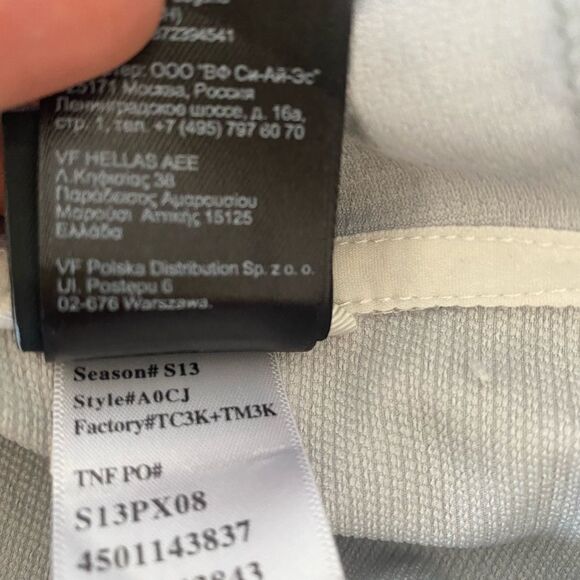 The North Face Women Jacket - Picture 7 of 10